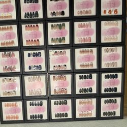 Press On Nails