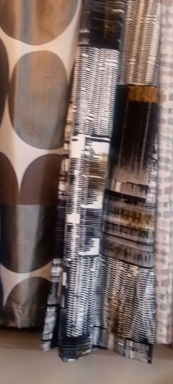 New silk fabric 3ft by 2ft high grade material only 10 each buy more pay less