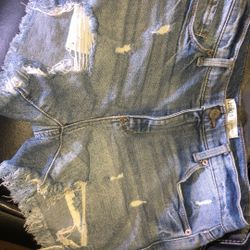 Woman’s Jeans Shorts Size 4 & 6