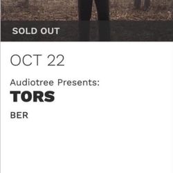  2 VIP Tickets – Tors Live in Chicago 🎶