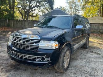 2014 Lincoln Navigator L