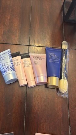 lancôme, estee lauder, clinique cosmetics and lipstick or lip gloss sets - price per each set