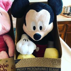 Microwaveable Disney plush Mickey