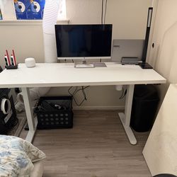 🔥👀🔥 Oversized White Electronic Standing Desk (2’X5’) Height Adjustable Up And Down