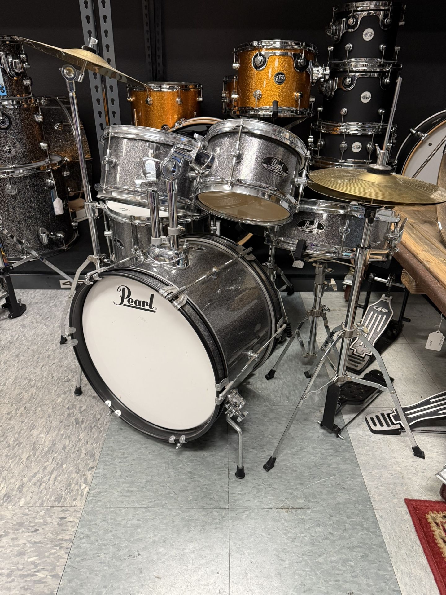 Pearl Roadshow Jr. Complete Drum Set