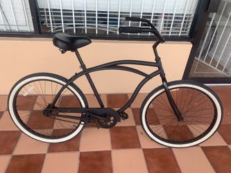 Cruiser bike 26” like new price $150 pay cash, debit card, credit card