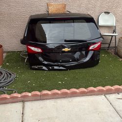 2017 Equinox Tailgate