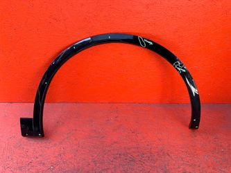 2021 2022 2023 AUDI Q5 RIGHT FRONT FENDER FLARE MOLDING OEM 80A853718J