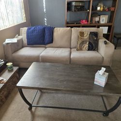 FREE SOFA SET