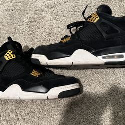 Air Jordan 4’s - Black And Gold - Size 10