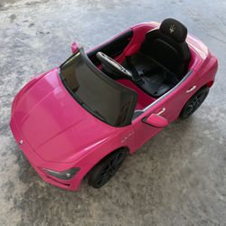 TOBBI Kids Ride on Car Maserati 12V Rechargeable Toy Vehicle