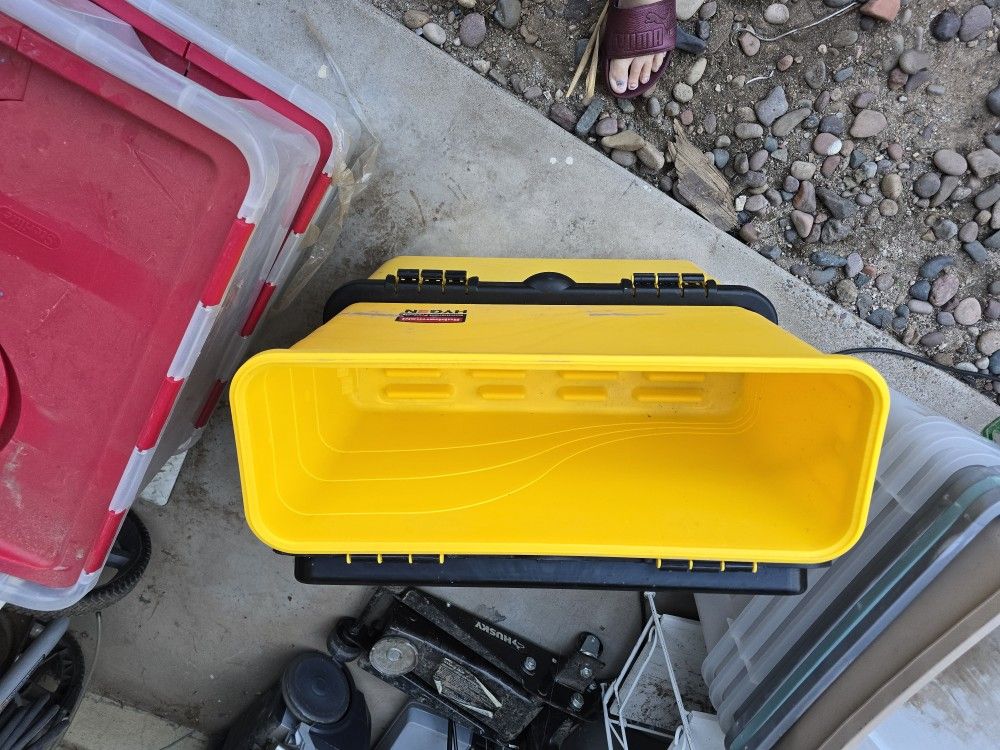 Rubber Maid Flat Mop Buckets