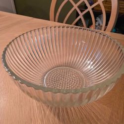 Large bowl and matching cups