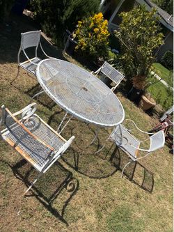 Vintage mid century patio set