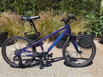 20” Cannondale kids bike