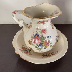 ROSE-PATTERNED, KLM STAFFORDSHIRE POTTERY WATER JUG & BOWL