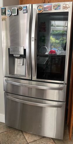 LG - 36-in Wide 29.5 Cu. Ft. 4-Door French Door-in-Door Smart Refrigerator with Craft Ice - Stainless Steel