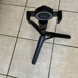 Tripod For Sale 60$