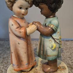 Hummel Figurine Friends Together 