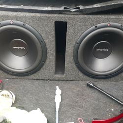 R300×4 Prime Amp   12" R2 Woofers 