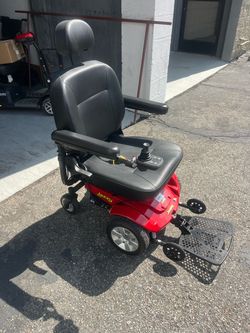 Pride Jazzy Powerchair