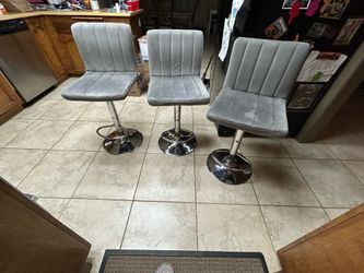 Set of 3 Gray Adjustable Bar Stools