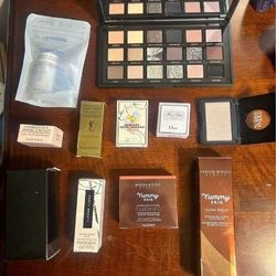 Fuel Creativity with an Artist-Grade Makeup Set! skill election