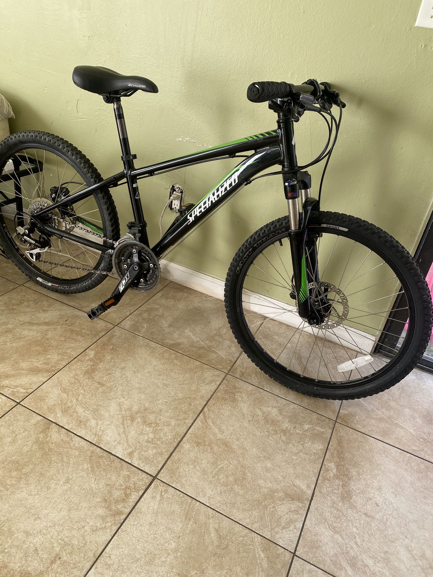 Specialized Hot rock 24 Speed Tires 24” Disc Brakes