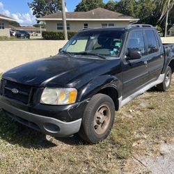 2005 Ford Explorer