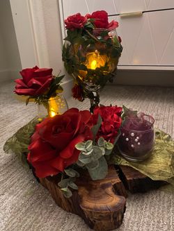 Red-Green Crafted Center Piece