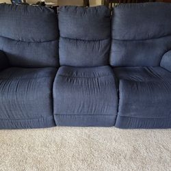 La-z-boy Power Reclinging Sofa