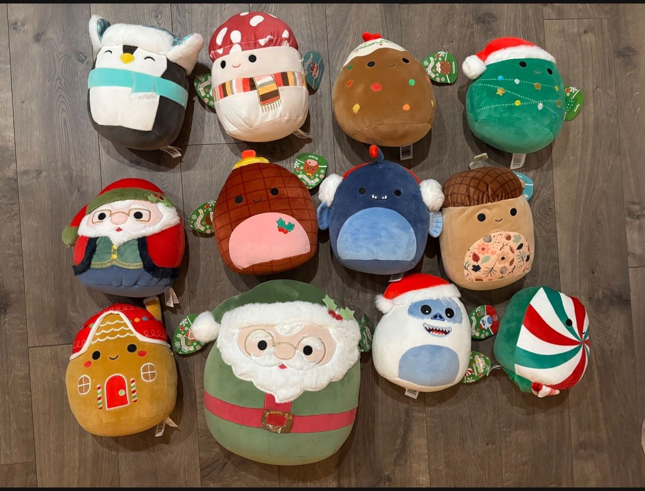 Lot of 12 holiday Christmas squishmallow, various sizes