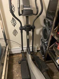 Elliptical With Radio And Fan
