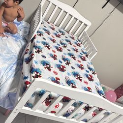 Toddler bed