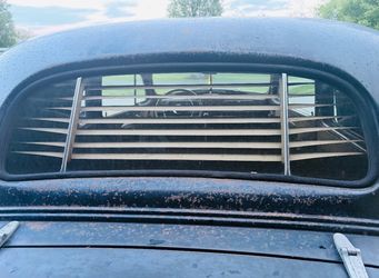 Vintage accessory rear window blinds