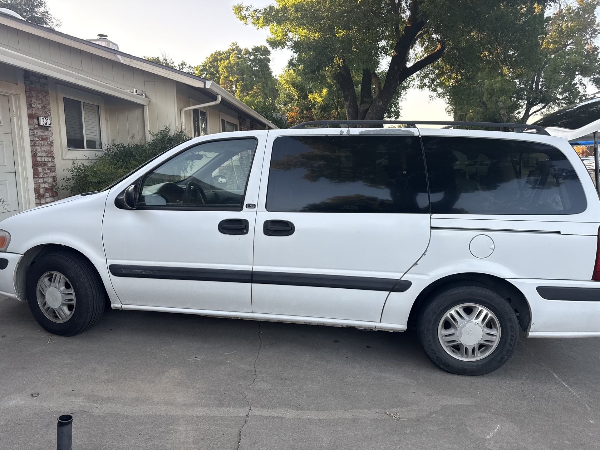 2000 Chevy Van