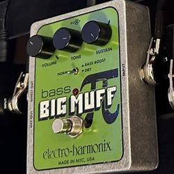 Electro Harmonix Bass Big Muff Fuzz Distortion Pedal