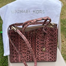Michael Kors Pink Purse