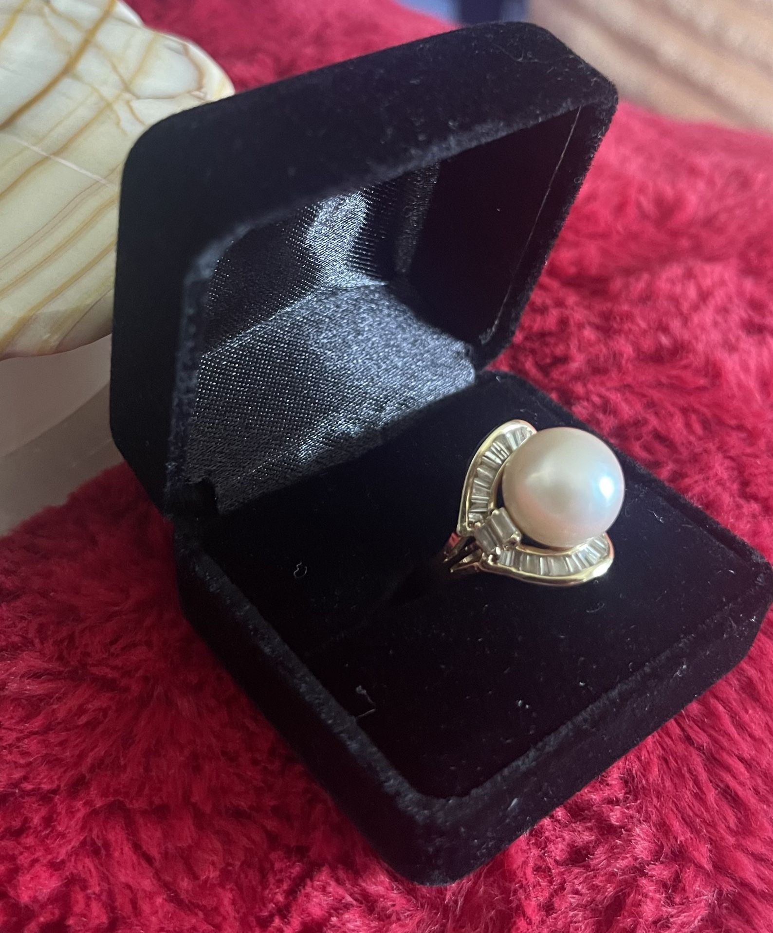 Authentic Natural Pearl And Diamonds Ring 14k $2000