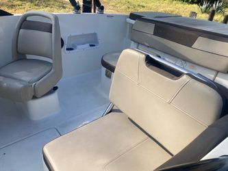 2017 Bayliner VR5