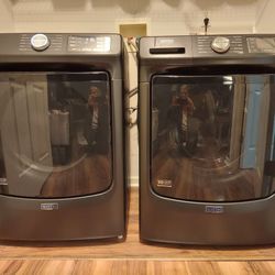 MAYTAG Front Load Washer And Dryer