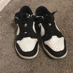 Panda Nikes