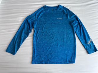 Hurley Men’s Long Sleeve Performance Shirt Medium Blue