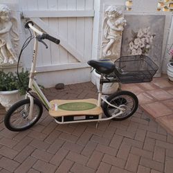 Razor Ecosmart Metro Electric Scooter Excellent Condition 