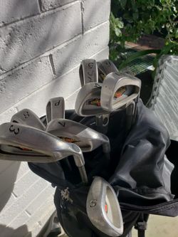 Steal Cantebury Big Burser Golf Clubs With Bag  2-9 Plus 2 Wedges