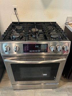 Insignia gas stove
