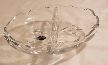 Heisey Vintage 2-Partition Clear Glass Relish/Accent Plate
