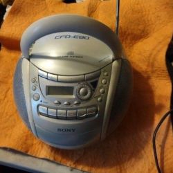Sony Bookshelf Boombox Sounds Amazing