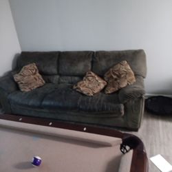 Nice Long Gray Couch For Cheap