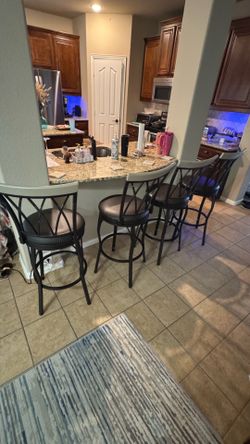 4 Counter height bar stools